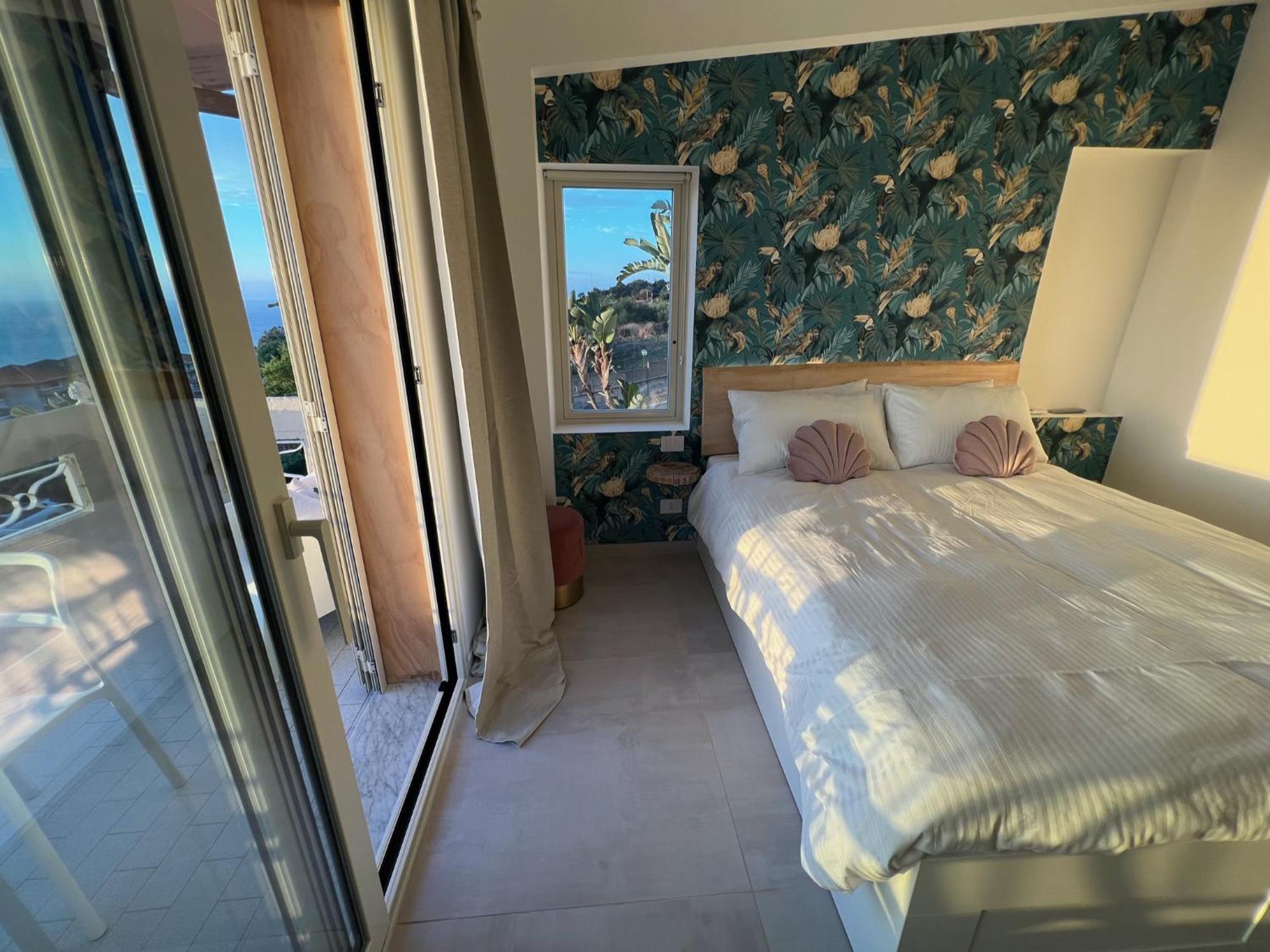 Villa Lattea Aci Trezza Szoba fotó