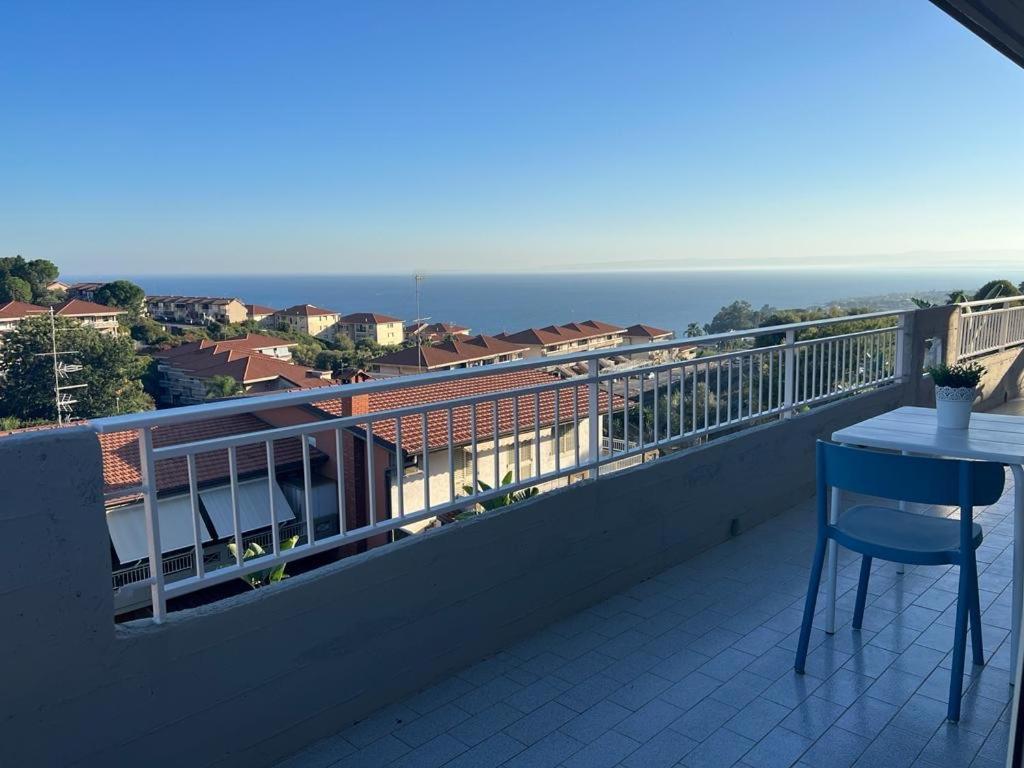 Villa Lattea Aci Trezza Szoba fotó