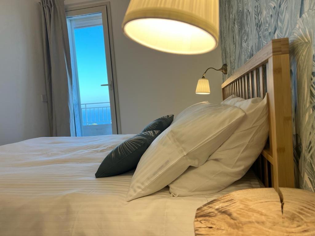 Villa Lattea Aci Trezza Szoba fotó
